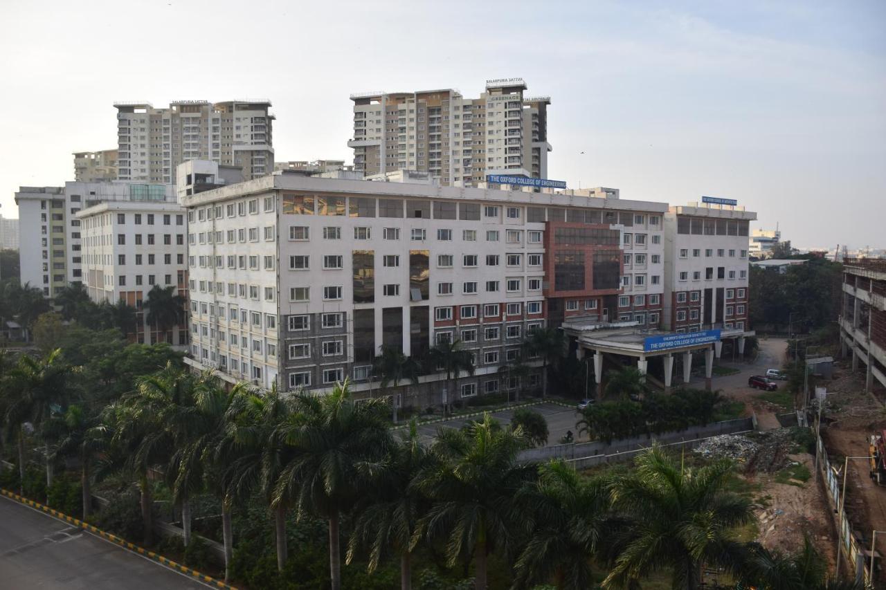 Hotel Ibis Bengaluru Hosur Road - An Accor Brand Exteriér fotografie