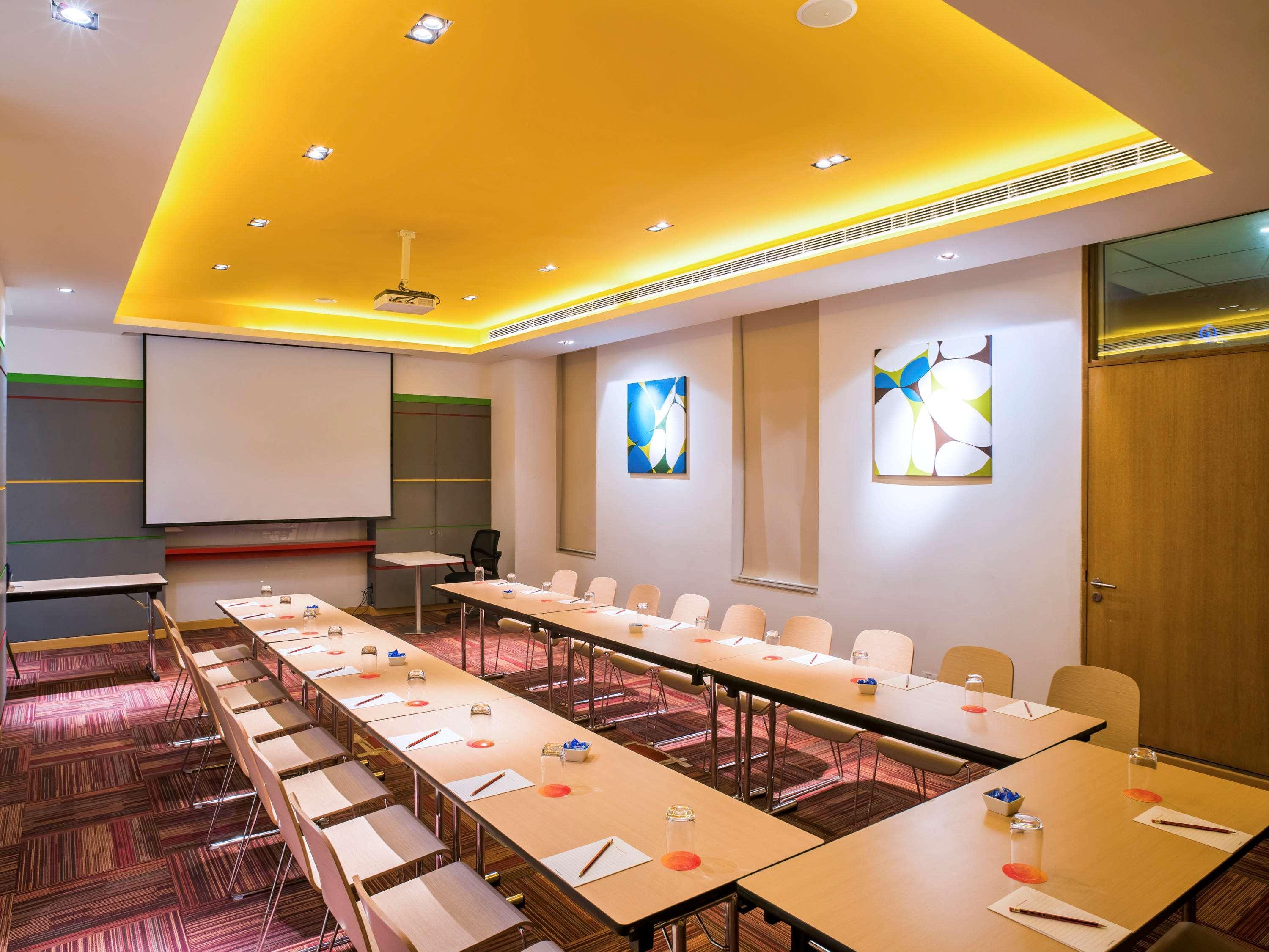 Hotel Ibis Bengaluru Hosur Road - An Accor Brand Exteriér fotografie