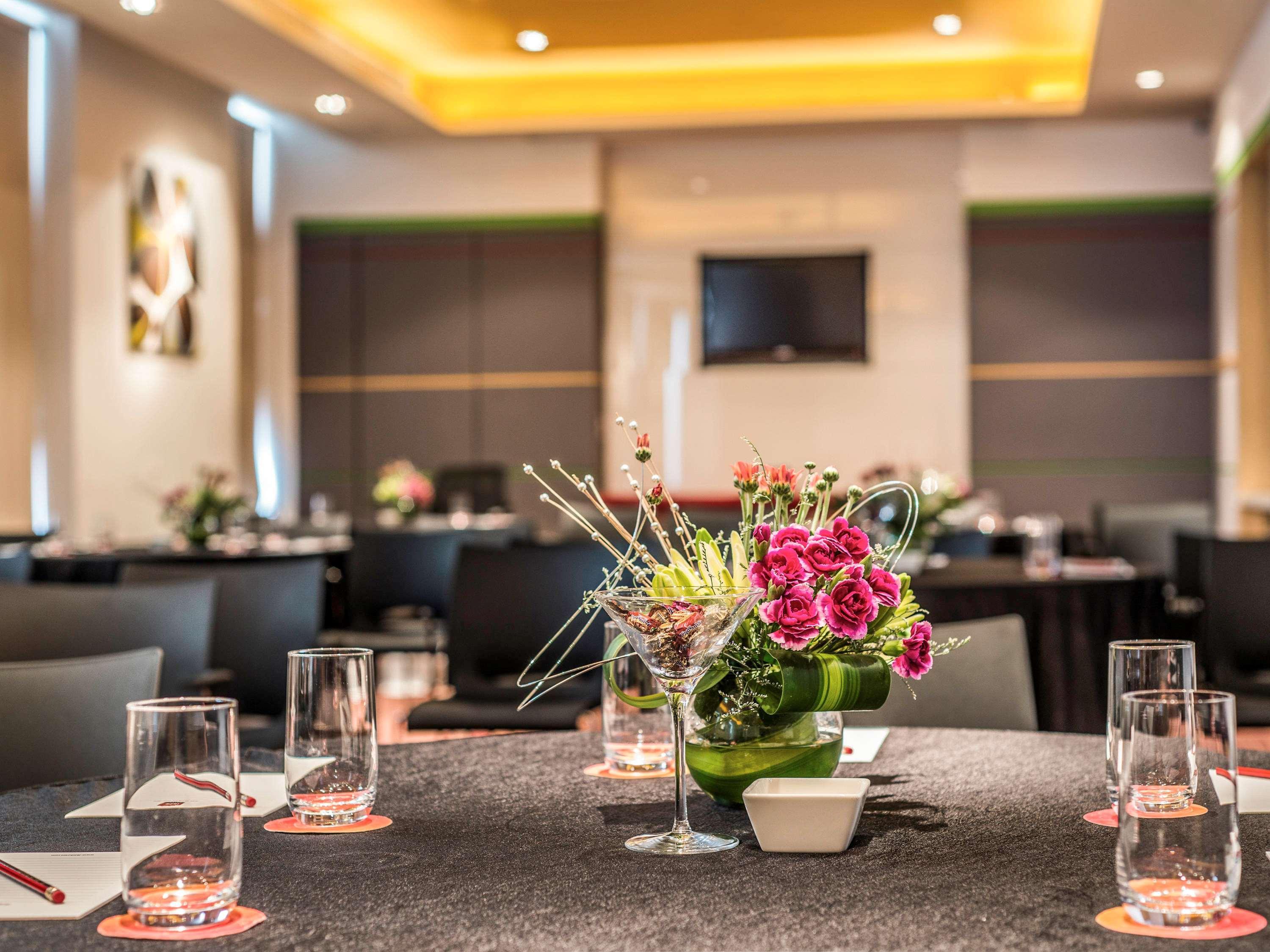 Hotel Ibis Bengaluru Hosur Road - An Accor Brand Exteriér fotografie