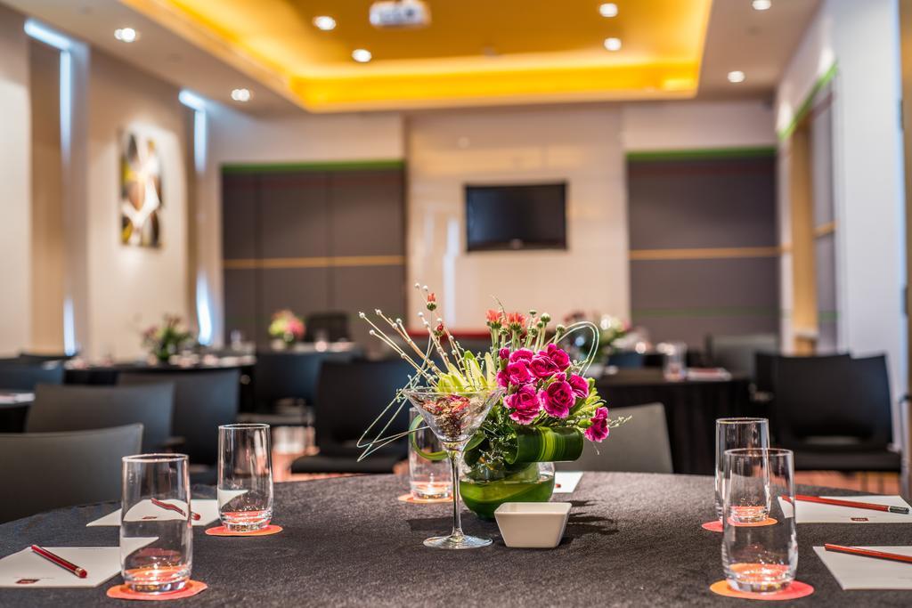 Hotel Ibis Bengaluru Hosur Road - An Accor Brand Exteriér fotografie