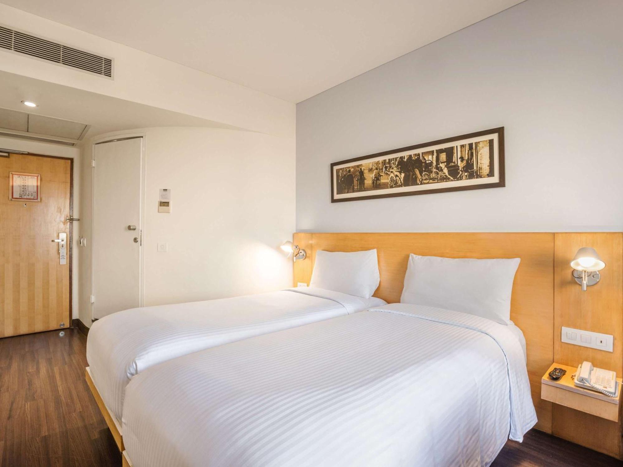 Hotel Ibis Bengaluru Hosur Road - An Accor Brand Exteriér fotografie